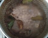 Foto langkah ke 1 dari resep Mie Instan Kuah Soto Daun Jeruk.