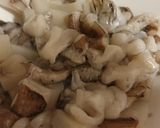 Foto del paso 1 de la receta: Guiso de chopo en su tinta