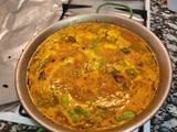 Paella de alitas y verduras
