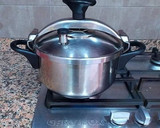 Foto del paso 6 de la receta: Ternera en salsa de especias y guisantes