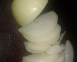 Foto del paso 3 de la receta: Pollo a la cebolla con papas