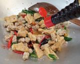 Foto langkah ke 3 dari resep Tumis Teri Tahu Tempe Lombok ijo.