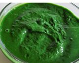 A picture of step 2 of Palak paneer.