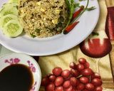 Hình bước làm 6 của món Cơm chiên cá mặn