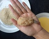 Foto langkah ke 3 dari resep Bola Udang Ayam isi Keju Mozarella.