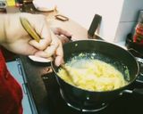 A picture of step 2 of Moong Dal Halwa.