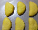 Foto langkah ke 5 dari resep Donat Labu Kuning_ala2 Burger.