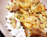 Une image de l'étape 4 de Pommes de terre écrasées crispy et sa salade de concombre fraîche.