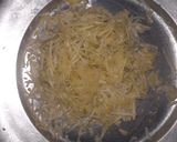 A picture of step 3 of Besan Mirchi Tipore.