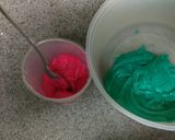 A picture of step 4 of Tie-dye sugar cookies.
