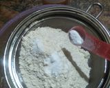 A picture of step 4 of Wheat flour coconut cookies.