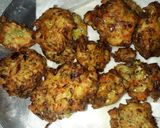 A picture of step 3 of Manchurian balls with gravy.