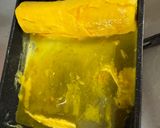 A picture of step 4 of Japanese Egg Flower Sushi.