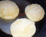 A picture of step 4 of Eggless Pancakes.