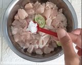 Foto langkah ke 1 dari resep Ayam asam manis.
