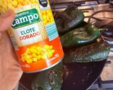 Foto del paso 1 de la receta: Rajas poblanas en olla de barro
