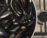 Foto del passaggio 1 della ricetta Spaghetti con le cozze