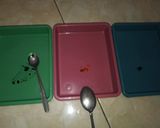 Foto langkah ke 2 dari resep Pudding Susu Mozaik.