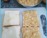 A picture of step 3 of Fried bread triangles.
