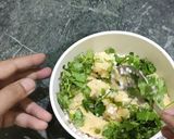 A picture of step 2 of Sabudana Tikki.