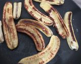Foto langkah ke 3 dari resep Pisang Bakar Teflon.