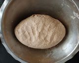 A picture of step 1 of Spring Onion Paratha.