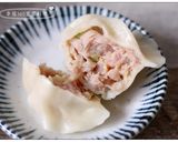 A picture of step 5 of Crispy Skirt Pan-Fried Dumplings.