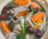Hình bước làm 3 của món Canh sườn non nấu táo đỏ và nấm