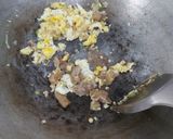 Foto langkah ke 2 dari resep Nasi Goreng Ayam.