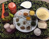 A picture of step 1 of Crispy bottle gourd, onion and carrot pakora.