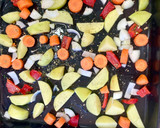 Foto del paso 2 de la receta: Vacío en colchón de verduras