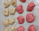 Foto langkah ke 3 dari resep Merah Putih Condensed Milk Bread (tanpa telur).