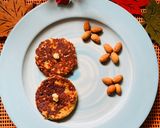 A picture of step 4 of Banana Almond pan cake.
