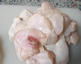 Foto del paso 3 de la receta: Cocochas al pil-pil. Bychusmi