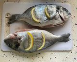 Foto del paso 4 de la receta: Dorada al horno con patata panadera