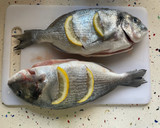 Foto del paso 4 de la receta: Dorada al horno con patata panadera