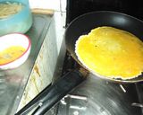 A picture of step 4 of Anday wala burger.