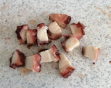 Foto del paso 3 de la receta: Ensalada de pulpo con patatas