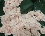 Foto langkah ke 1 dari resep Abon Ayam Tanpa Santan.