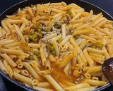 Foto del paso 5 de la receta: Macarrones a la boloñesa con Guisantes