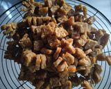 Foto langkah ke 2 dari resep 12. Sambal Tempe Kering.