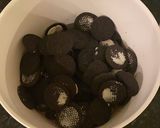 Foto del paso 1 de la receta: Torta helada de Oreo