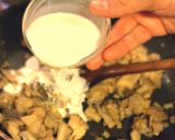Laskagombás-tejszínes penne recept fázis 5 fotója
