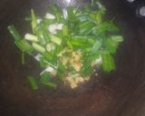 हरा लहसुन प्याज़ की चटनी (Hara lahsun pyaz ki chutney recipe in hindi) रेसिपी चरण 1 फोटो