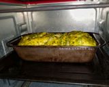 A picture of step 7 of Pesto bread(basil flavour).