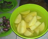 Foto langkah ke 2 dari resep Semur tahu kentang.