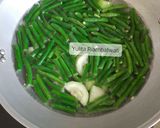 Foto langkah ke 2 dari resep 438. Sayur Asam Ikan Gabus dan Ikan Jelawat Bumbu Iris.
