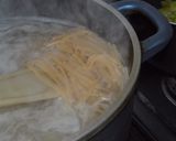Foto del paso 5 de la receta: Pastas integral con salsa de cebolla y palta