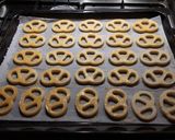 Omlós sajtos perec #gluténmentes #tejmentes recept fázis 6 fotója