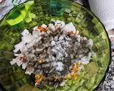 Foto del paso 2 de la receta: Pimientos del piquillo rellenos de queso y surimi